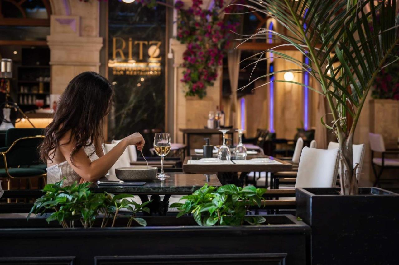 Jacuzzi Suite Piazza Dei Leoni 이라클리온 외부 사진
